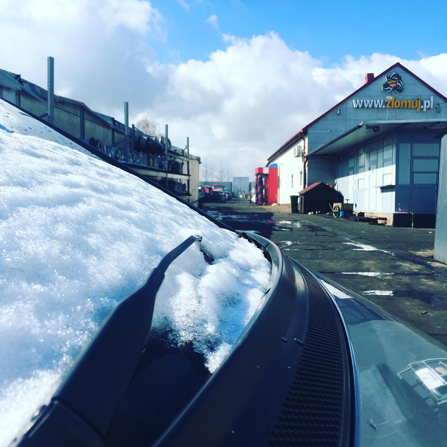 zlomowanie skup sprzedaz pojazdow samochodow MALNIA